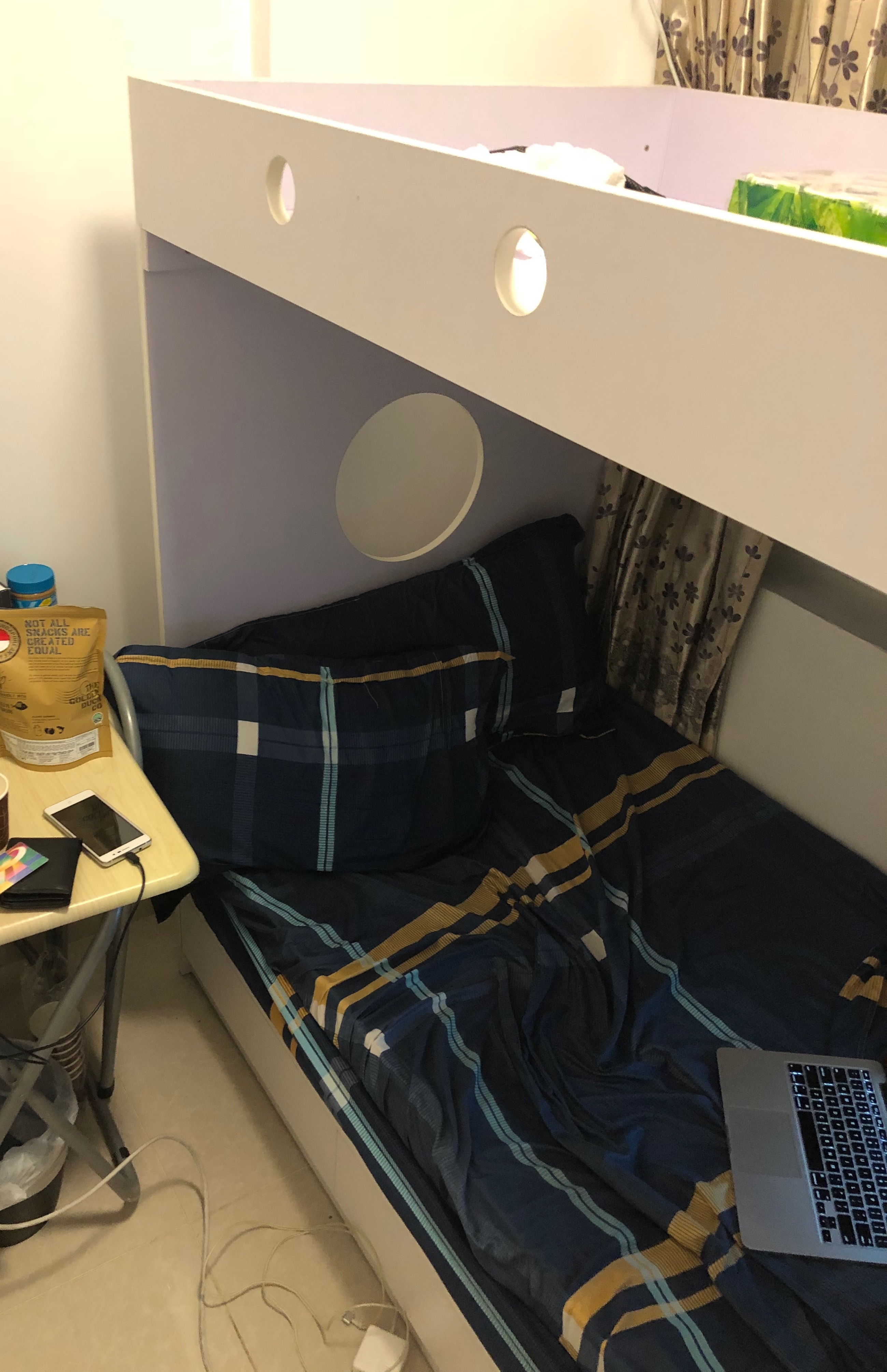 Tiny airbnb in Hong Kong